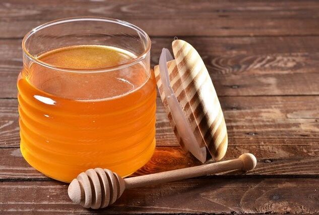Tratar as varices nas pernas con mel pode resolver os problemas da pel